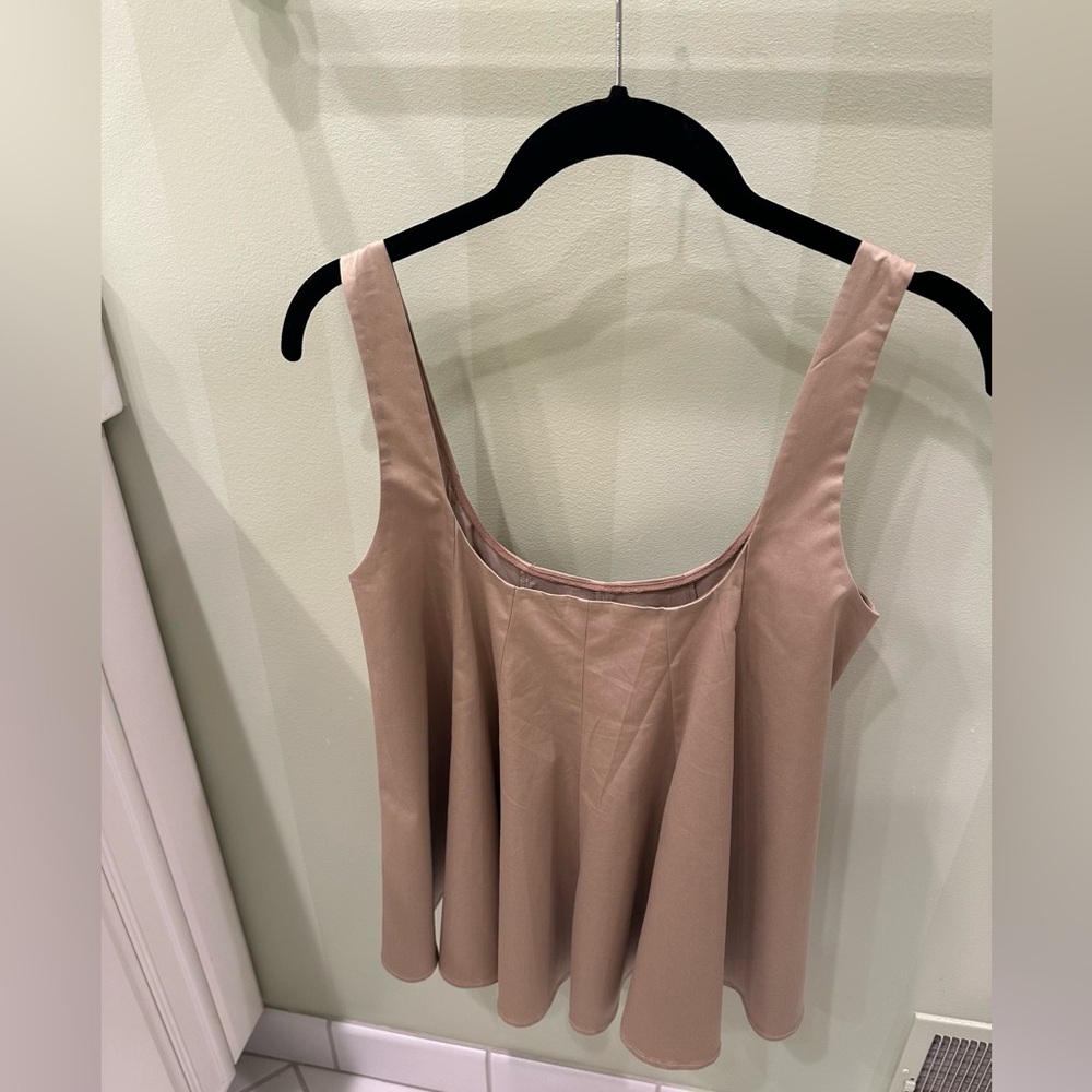 Club Monaco Top - Picture 2 of 3
